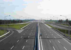 Trump Top Official Woos Kenya to Award Sh300 Billion Nairobi-Mombasa Expressway Contract to US Firm 