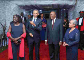 400 Dignitaries Accompanying Former US President Barack Obama to Kenya
