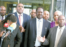 Raila Dalliance with Mt Kenya Causes Jitters in Jubilee 