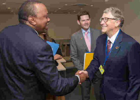 Kenyans Online ‘Warn’ President Uhuru against Taking More Loans