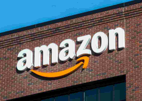 Amazon to Raise Minimum Wage for US Workers to $15 an Hour