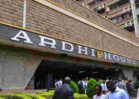 Over 600 Ministry of Lands Officials Transferred over Corruption