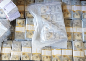 Four Foreigners, Kenyans Arrested in Nairobi with Millions of Fake US Dollars, Gold 