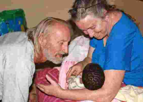 FBI Officers Exhume Body of Infant Secretly Buried in Kenya by American Sex Pest Gregory Dow