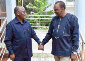 President Kenyatta Gets Rare Gift from Tanzania President Magufuli