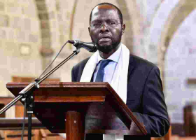 Governor Nyong’o Pokes Holes at President Uhuru’s Plan for Dealing with Cancer Menace 