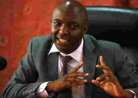 Senator Irungu Kang’ata Wants Kenyan Deadbeat Fathers Barred from Traveling Abroad