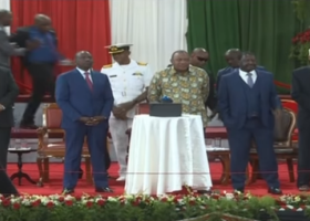 [VIDEO] Dennis Itumbi Bundled Out of Main Dais by Uhuru’s Bodyguard