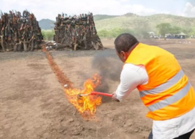 Uhuru Burns over 8,000 Illegal Firearms