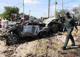 Death Toll from Somalia Car Bomb Attack Climbs to over 90