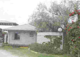 700 Kenyan Youths Busted Holding Political Meeting at Maanzoni Lodge Amid Covid-19 Pandemic 