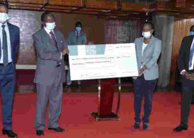 Kalonzo Musyoka Contributes Sh3 Million to Kenya's Covid-19 Response Kitty