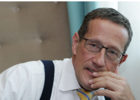 CNN Correspondent Richard Quest Contracts Covid-19