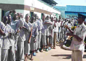 Kenya Releases 4,800 Inmates in Fight Against Coronavirus 