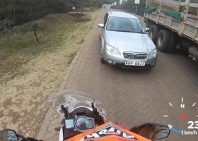 ‘God will Punish You’: Motorcyclist Confronts Reckless Kenyan Driver who Nearly Hit Him [VIDEO]