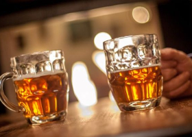 Kenyan Hotels Receive Gov't Nod to Sell Alcohol to Guests in their Rooms 