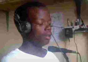 Meet a 17-Year-Old Kenyan Student Running His own Radio Station [VIDEO]