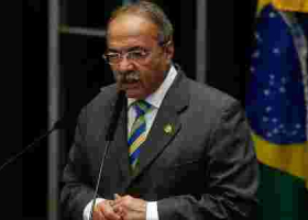 Brazilian Senator Suspended After He was Caught Hiding Cash Between His Buttocks