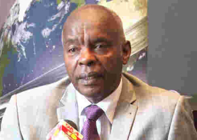 Makueni Governor Kivutha Kibwana Accuses Gov't of Spying on Him by Flying Drones over His Residence 