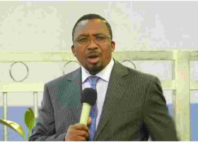 Pastor James Ng'ang'a Protests Uhuru's Decision to Close Churches over COVID-19 