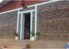 Kenyan Women Uses 50,000 Plastic Bottles to Build Decent Home for Orphans 