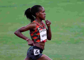 Kenya's Faith Kipyegon Smashes Olympic Record in Women's 1500m 