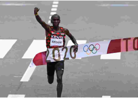 Marathon Great Eliud Kipchoge Defends Olympic Title in Japan 