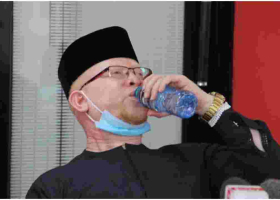 Isaac Mwaura Readmitted to Senate Months After Ouster from Jubilee Party 