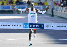 Tokyo Marathon: Kenyans Eliud Kipchoge and Brigid Kosgei Set New Course Records 
