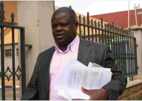 Activist Okiya Omtatah in Court to Block 'Corrupt' Politicians from 2022 Elections