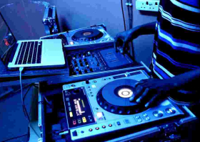 Seven Deejays Arrested for Playing Loud Music in Nairobi Nightclubs 