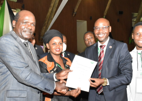 IEBC Clears Comedian Walter Nyambane to Vie for the Presidency 