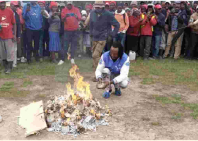 Kenyan Man Surrenders 20,000 Rolls of Bhang Worth Sh1 Million to a Church