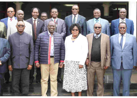 Former Kisii Governor Ongwae and Former MPs Ditch Azimio for Ruto’s Kenya Kwanza