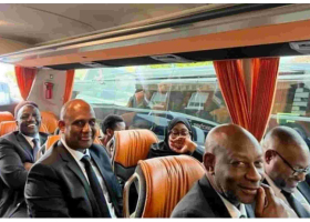 President Ruto Boards a Bus to Queen Elizabeth’s State Funeral in London