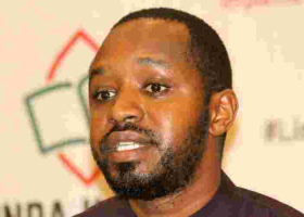 Boniface Mwangi Denounces US Embassy Fee Increament, Dubs it 'Daylight Robbery'
