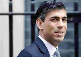 UK Set to Increase Fees for Migrants' Visa Applications