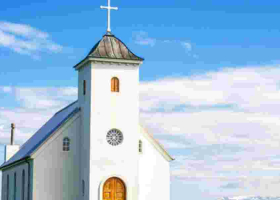 Most Kenyans Prefer Meeting Partners in Church - Poll