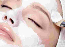 Dermatologists Sound the Alarm on Rising Skincare Use Among Children