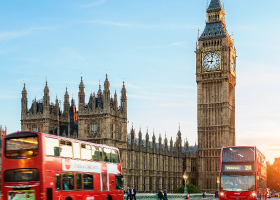 UK Work and Study Visa Applications Plunge 30% in October 2025