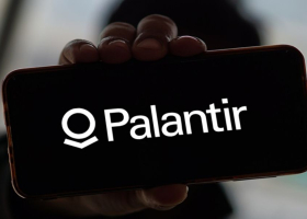 US Develops ‘ImmigrationOS’ to Speed Deportations as ICE Tech Strategy Raises Concerns