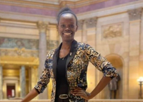 Kenyan-born Minnesota Lawmaker Honoured at Sierra Leone Independence Event