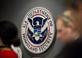 US Asylum Applicants Risk Losing Work Permits Over Unpaid Annual Fee