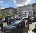 Kenyans in London Openly Show their Differences as President Kenyatta Leaves Chatham House [VIDEO]
