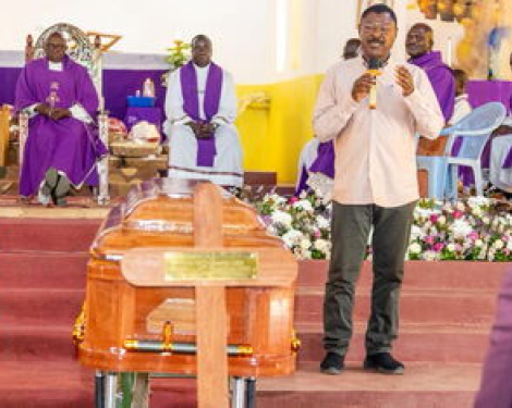 Wetang’ula Urges Leaders to Keep Politics Out of Brother’s Funeral