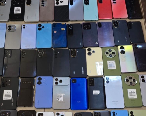 DCI Seizes 62 Suspected Stolen Phones in Kamukunji Raid