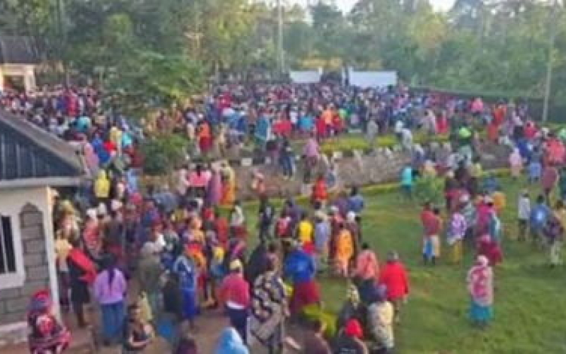 Oscar Sudi, Karen Nyamu and Peter Salasya Distribute Food and Cash Ahead of Christmas