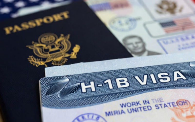 Texas Suspends New H-1B Visa Applications Across State Institutions