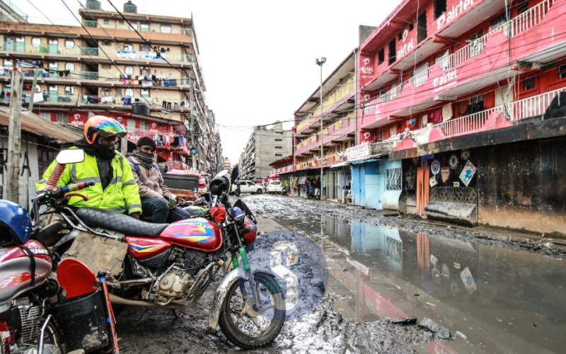 Pipeline Estate Submerged as Heavy Rains Paralyse Nairobi Roads