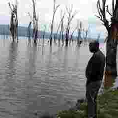 Helicopter Headed to Jubilee Campaign Crashes in Lake Nakuru, Rescue Mission Underway